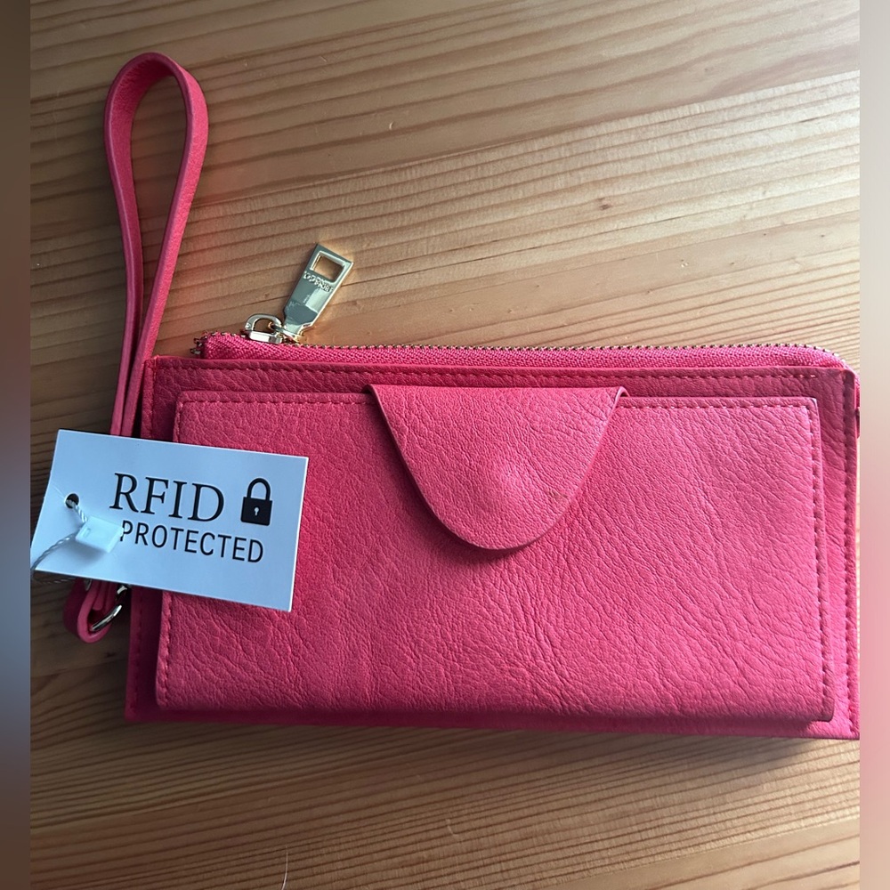 Jen & Co. Wristlet